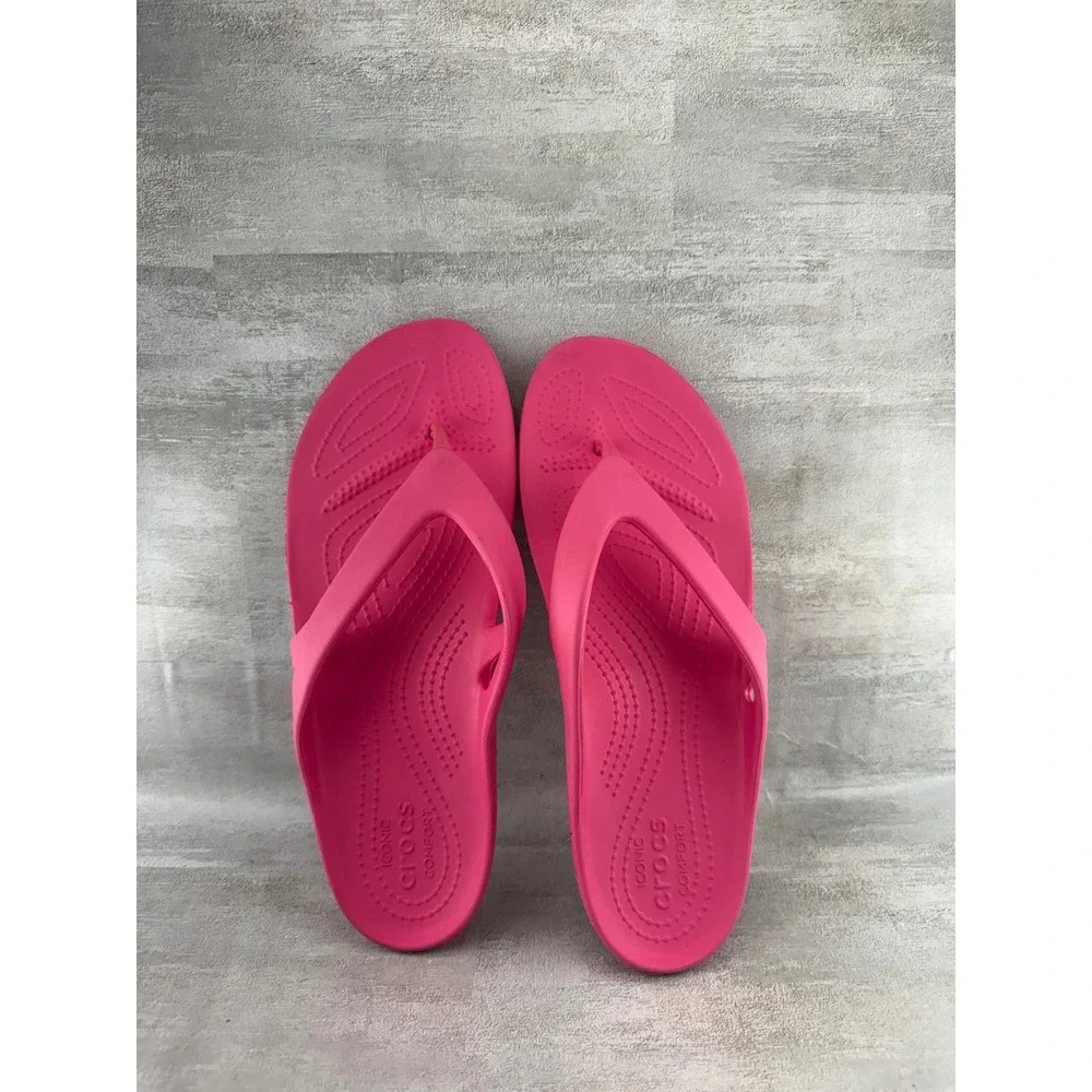 Crocs Kadee II Flip Flops Womens 9 Pink Lightweight Comfort Sandals 202492